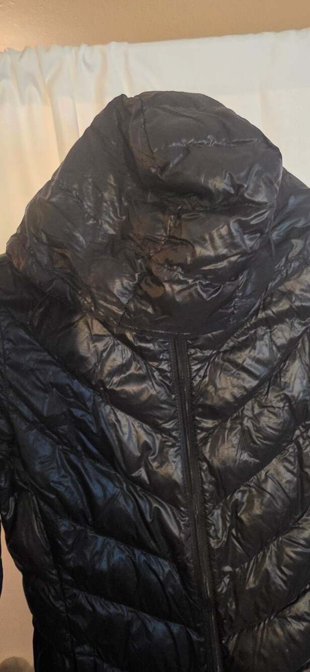 Calvin Klein Black Packable Down Hooded Long Puffer Small - Picture 3 of 9